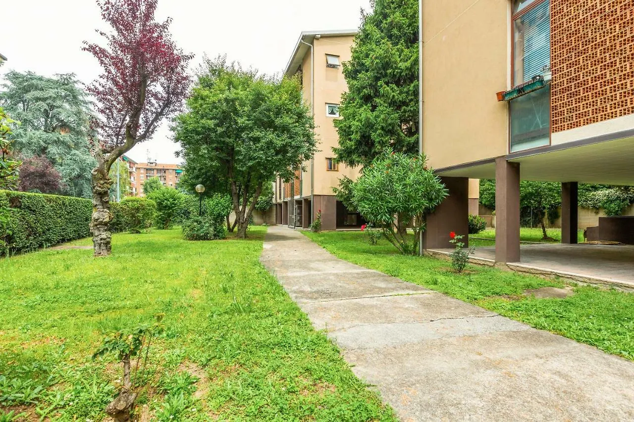 Appartamento Bright Flat With Shared Garden Milano Italia
